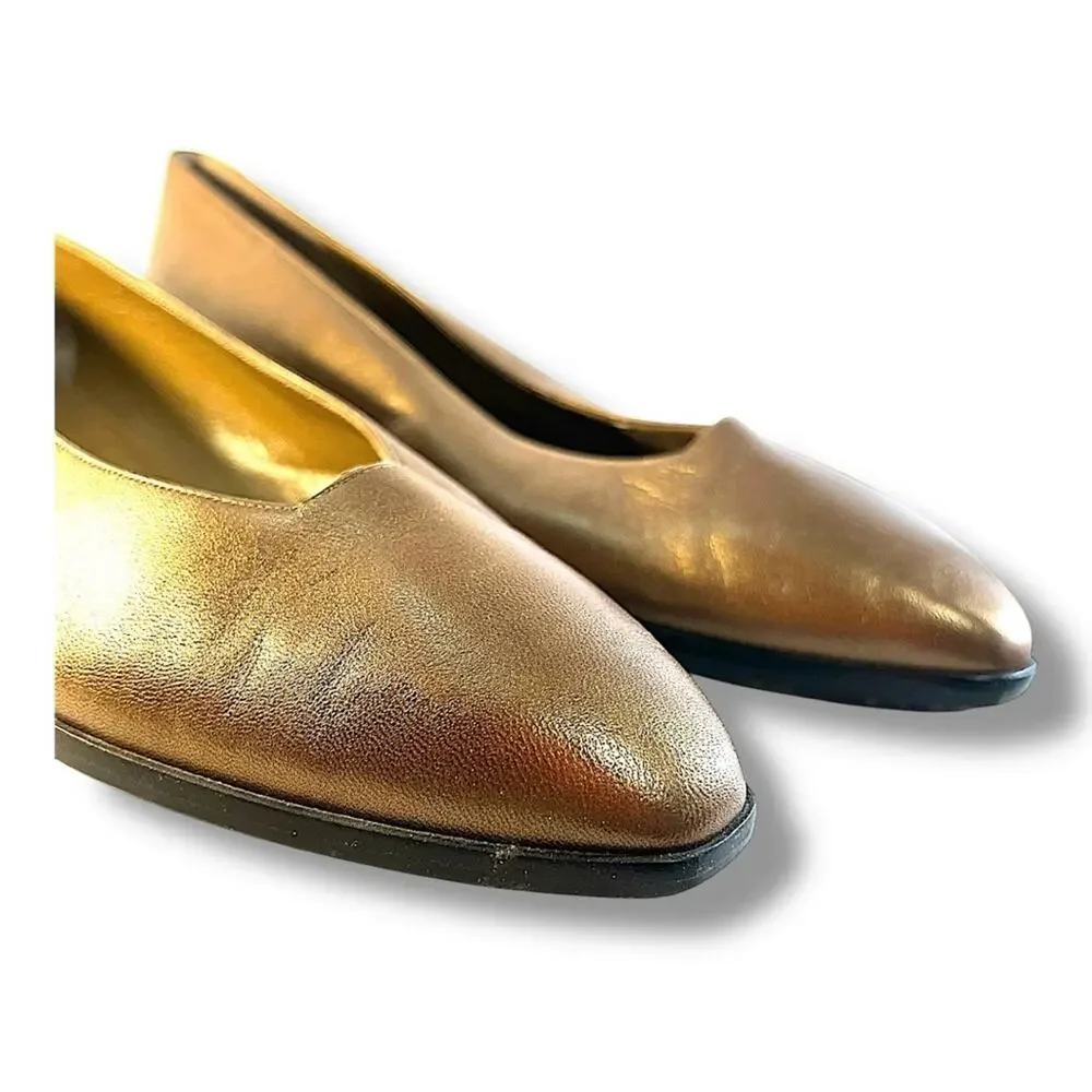 Bruno MAGLI Italian Bronze Leather Flats slight pointed Toe SZ 9AA or 9 AAAA?